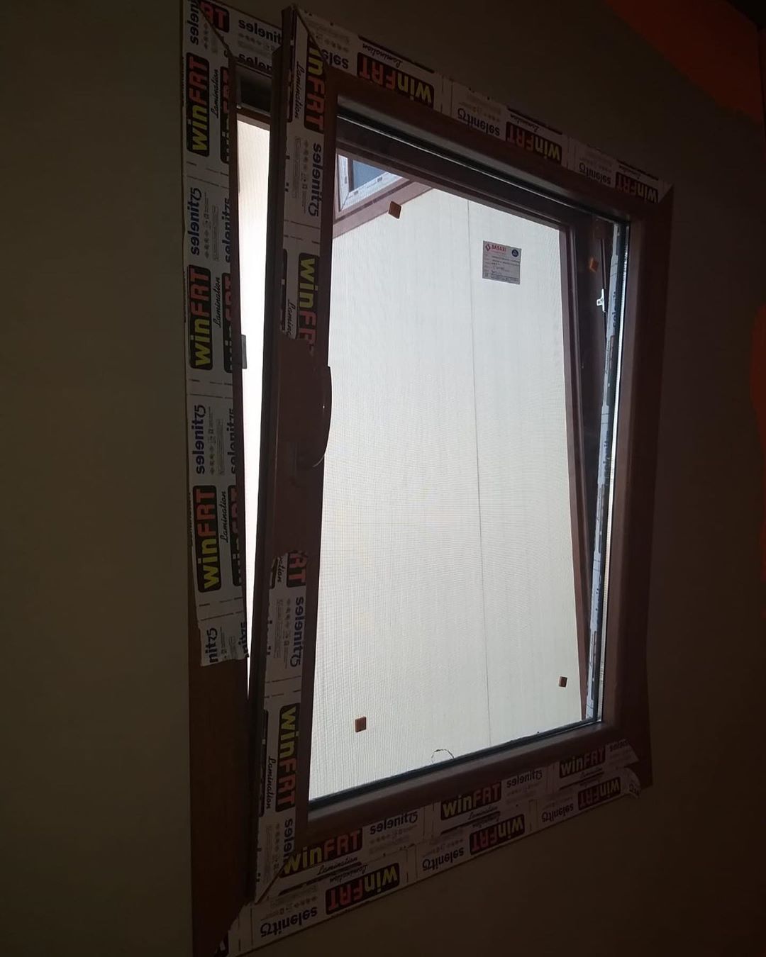 34419FIRATPEN SELENİT 75 PENCERE 112.jpg